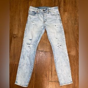 Mens American Eagle jeans!
